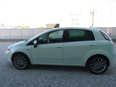 Fiat Punto 1.3 MJT II S&S 95 CV 5 porte Sport (7)