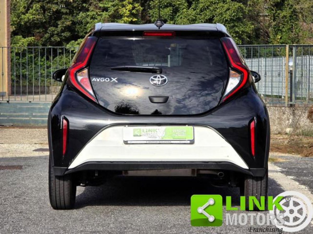 Toyota Aygo X 1.0 VVT-i 72 CV 5 porte Limited S-CVT (2)