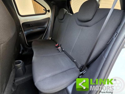Toyota Aygo X 1.0 VVT-i 72 CV 5 porte Limited S-CVT (6)