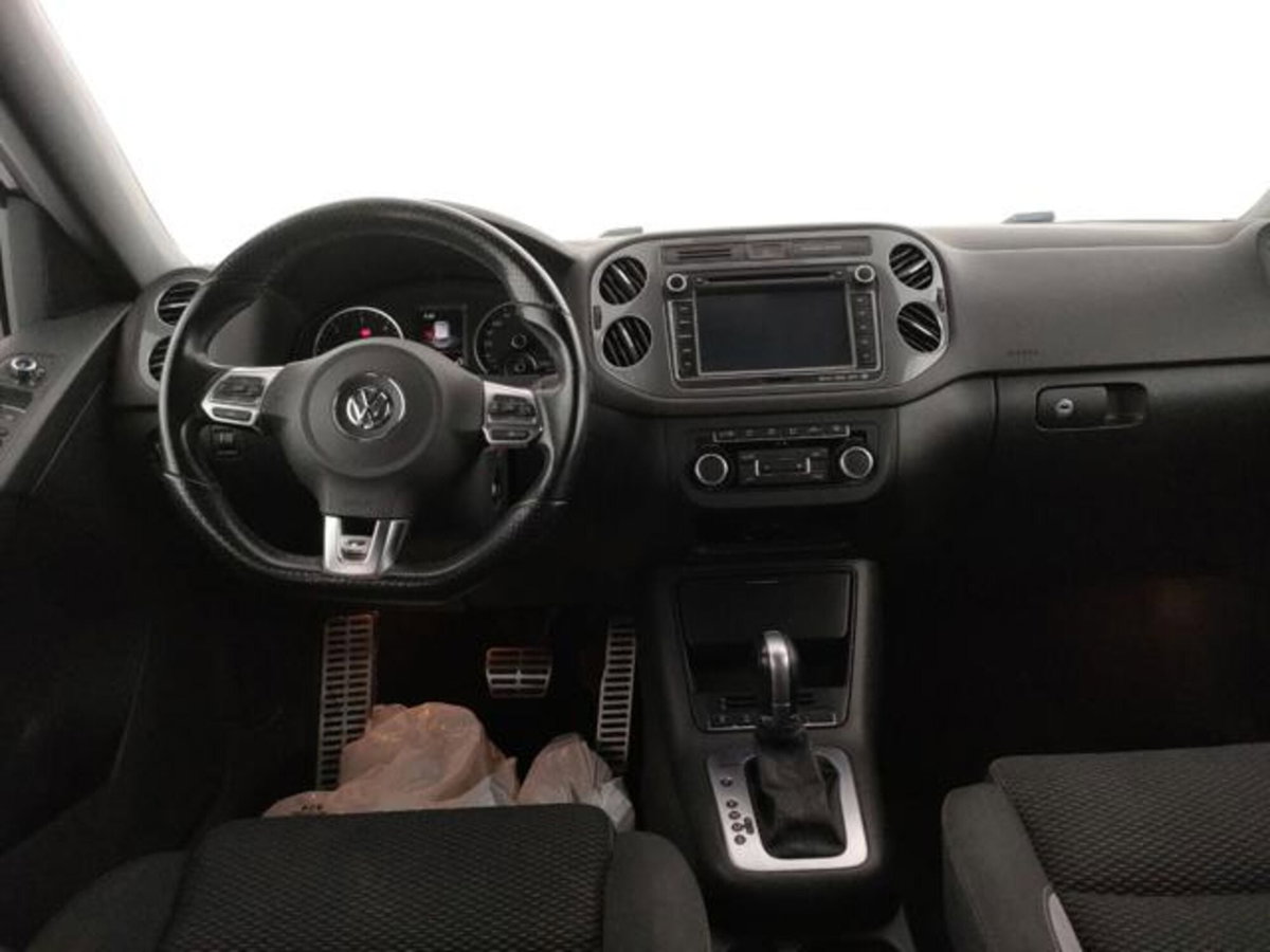 Volkswagen Tiguan 2.0 TDI 177 CV 4MOTION DSG R-Line BlueMotion Tech. (7)