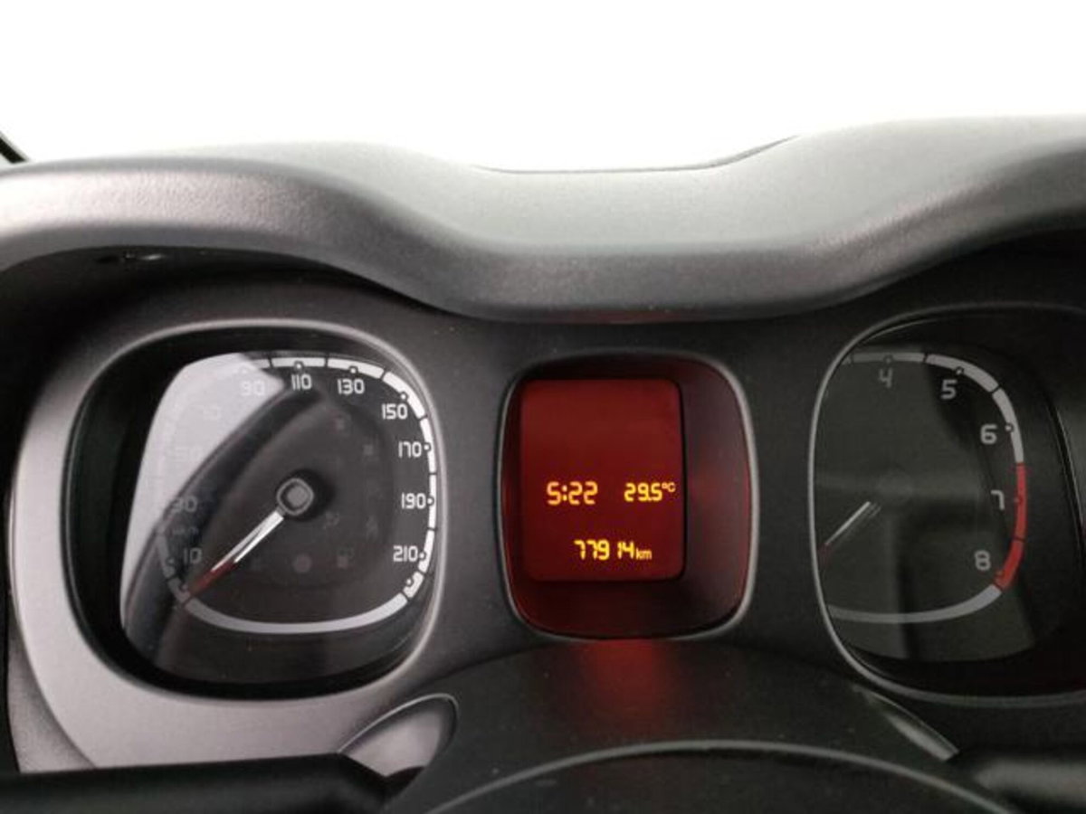 Fiat Panda 1.0 firefly hybrid s&s 70cv 5p.ti (17)