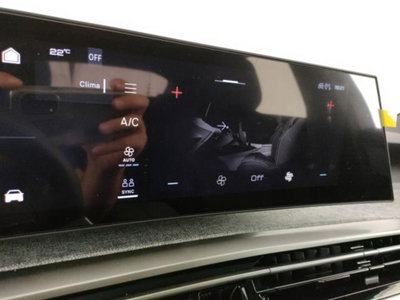 Peugeot 3008 1.2 hybrid Allure Business 145cv e-dcs6 (12)