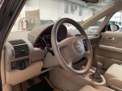 Audi A2 1.4 16V Top (10)