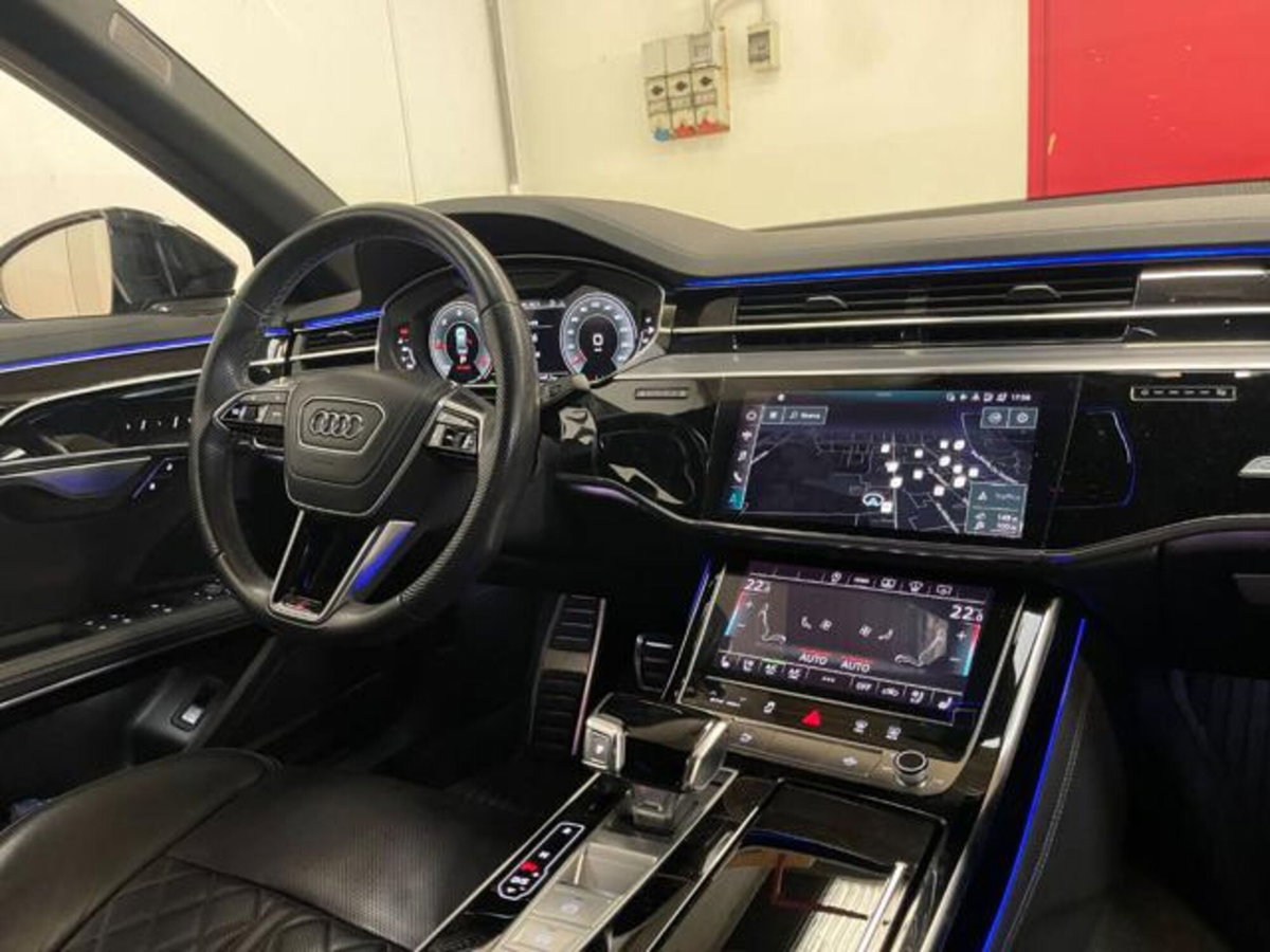 Audi A8 L 50 TDI 3.0 quattro tiptronic (17)