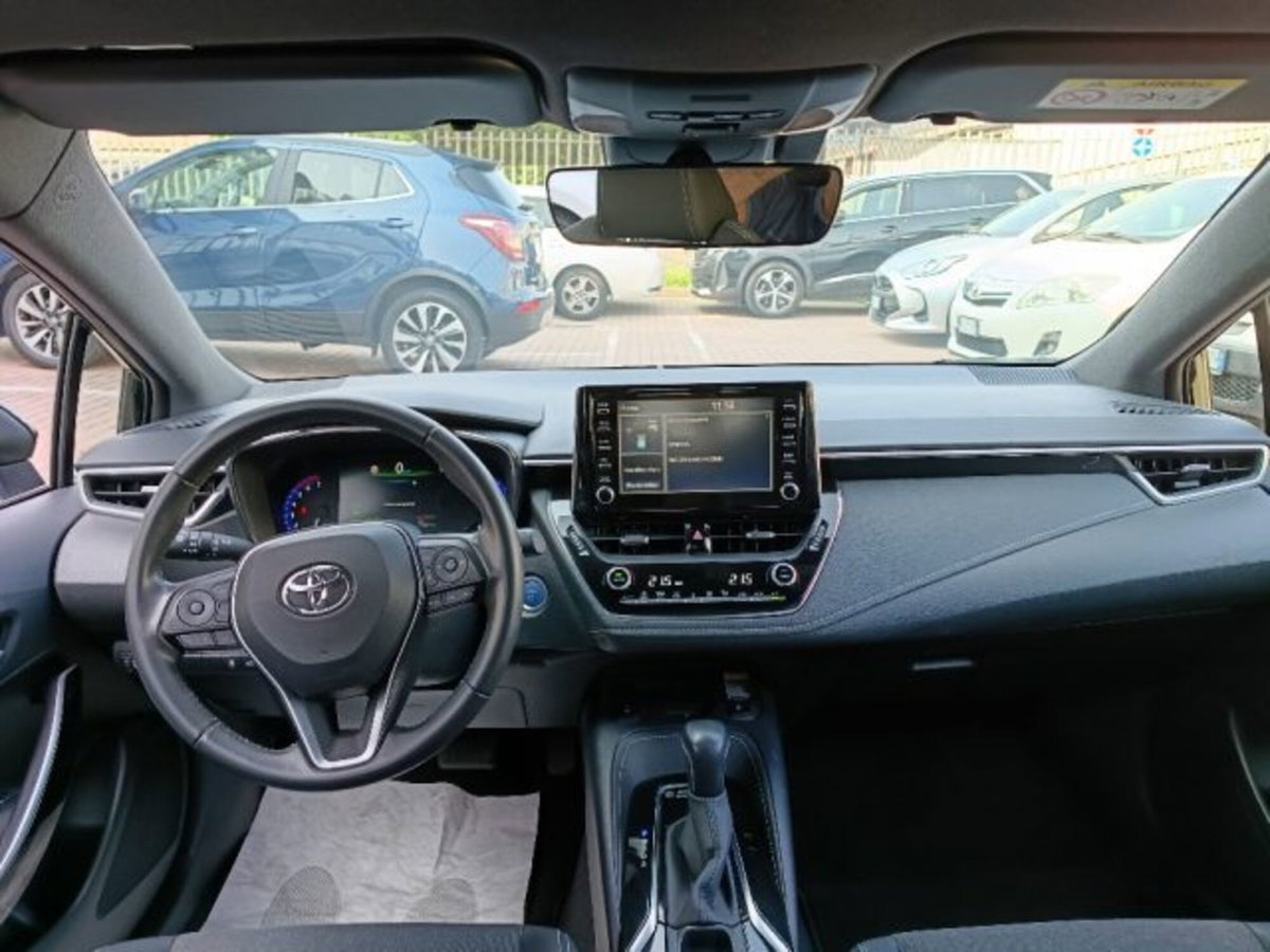 Toyota Corolla Touring Sports 1.8 Hybrid Style (10)