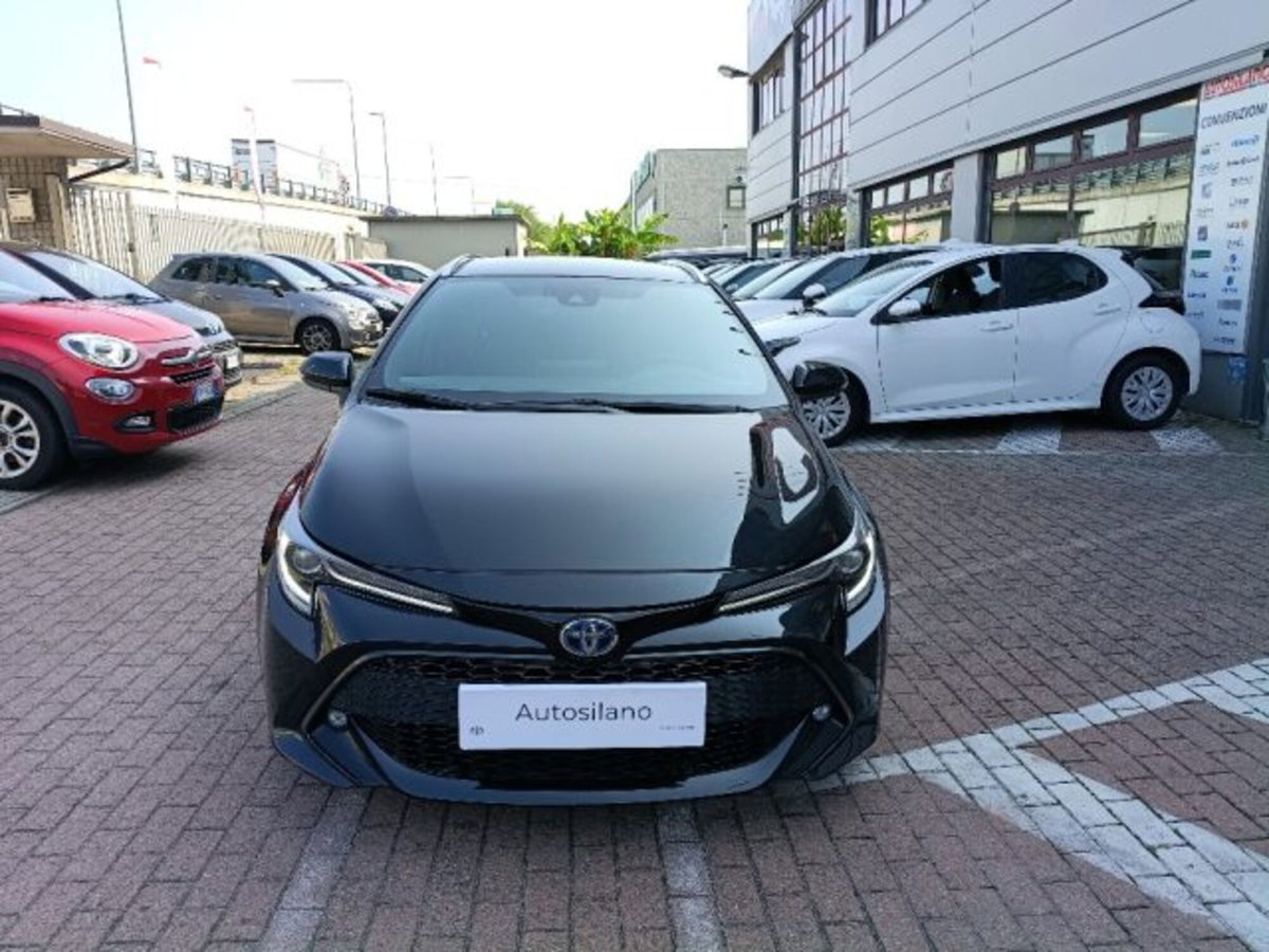 Toyota Corolla Touring Sports 1.8 Hybrid Style (2)