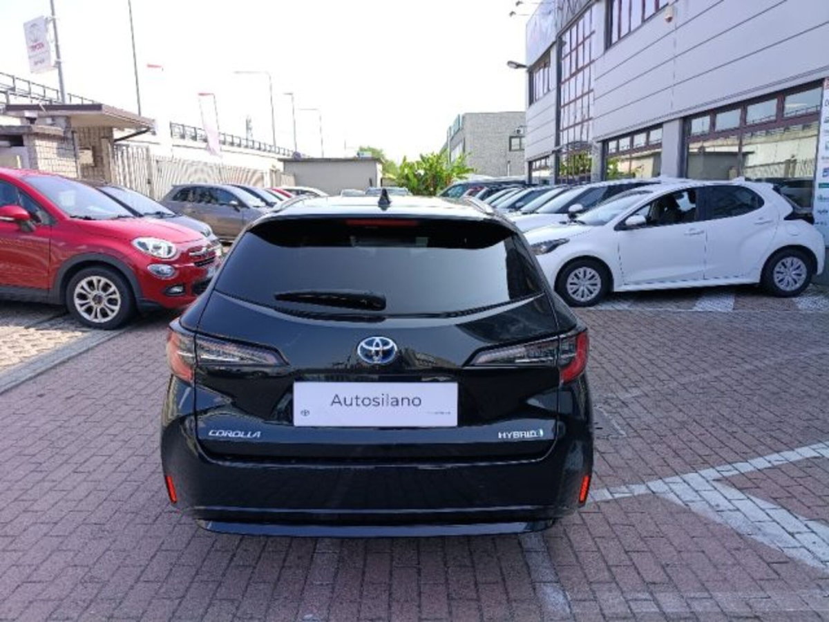 Toyota Corolla Touring Sports 1.8 Hybrid Style (6)