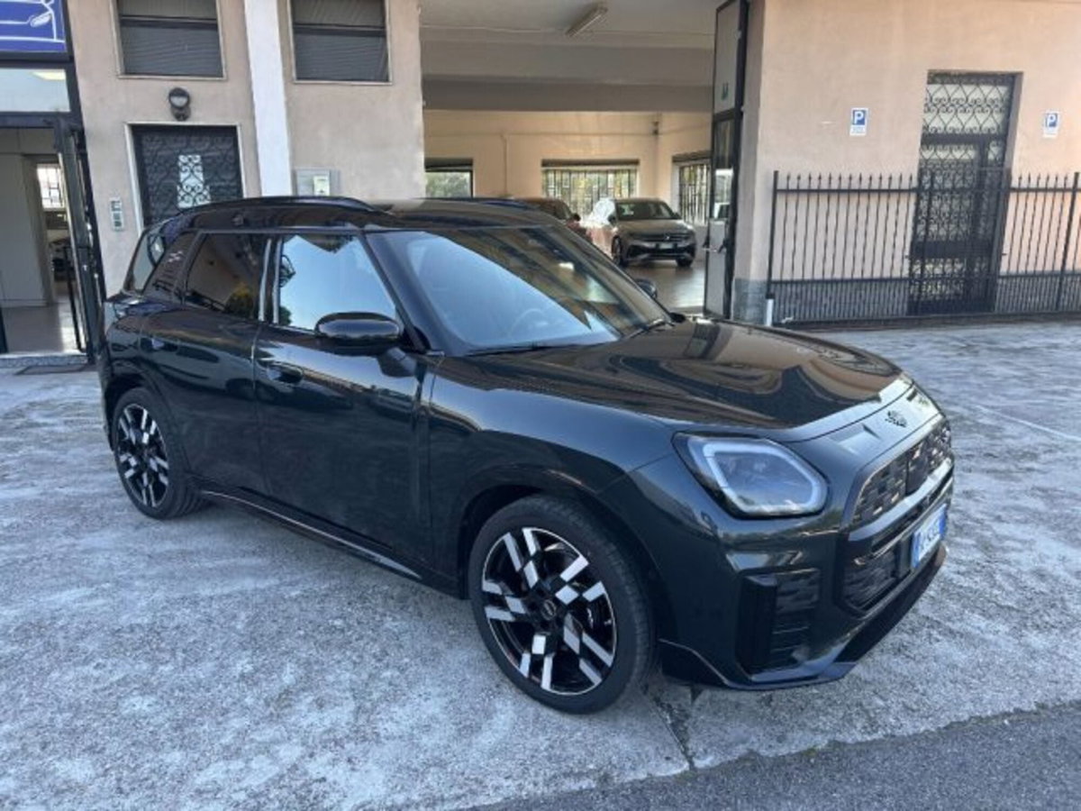 MINI Mini Countryman E JCW (2)