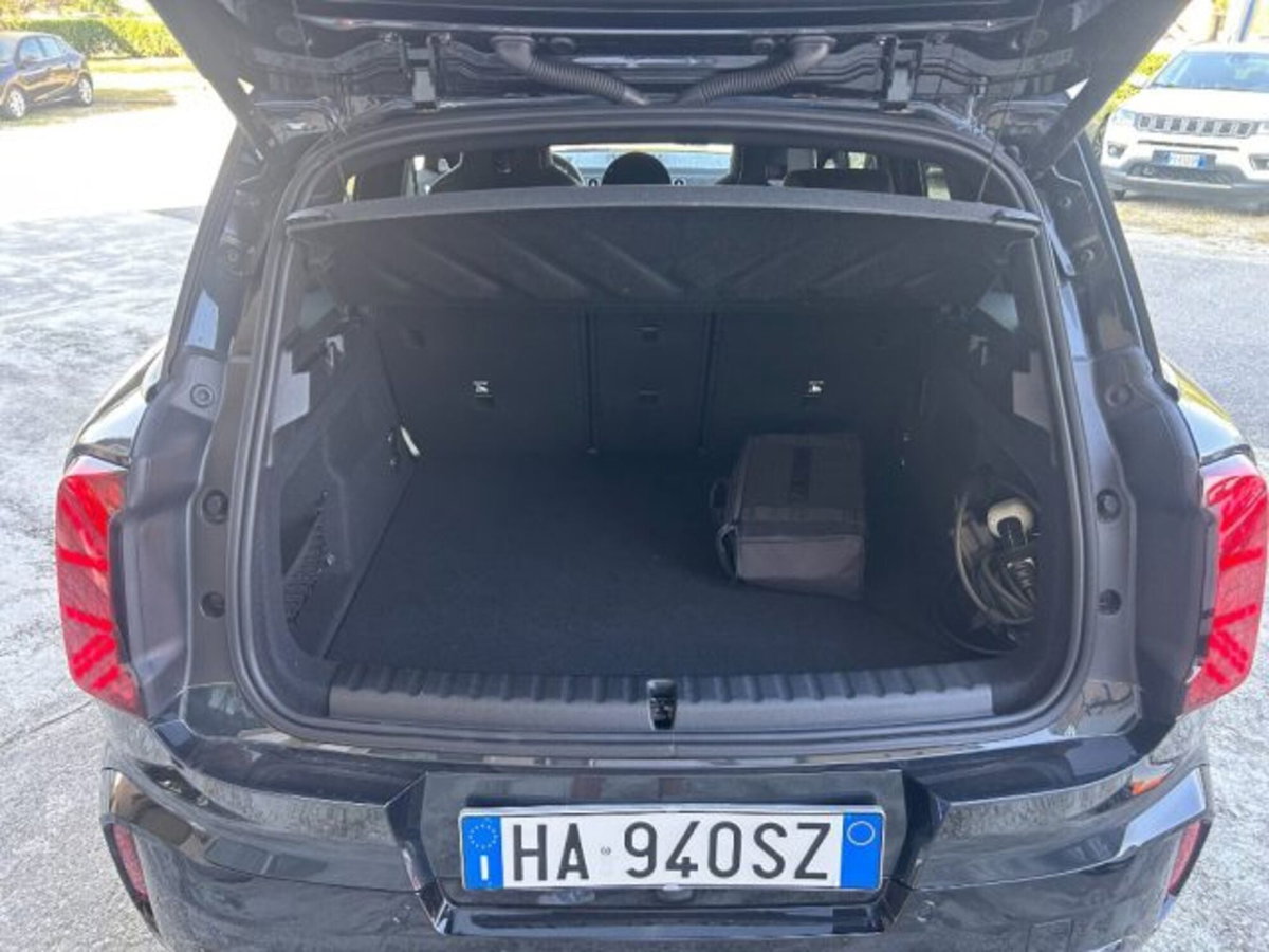 MINI Mini Countryman E JCW (5)