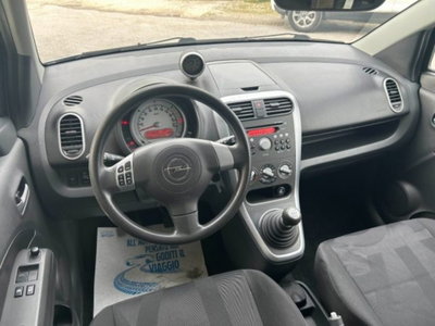Opel Agila 1.0 12V 65CV (8)