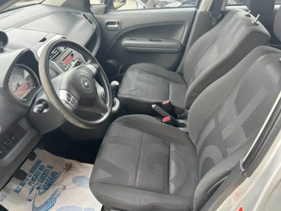Opel Agila 1.0 12V 65CV (9)