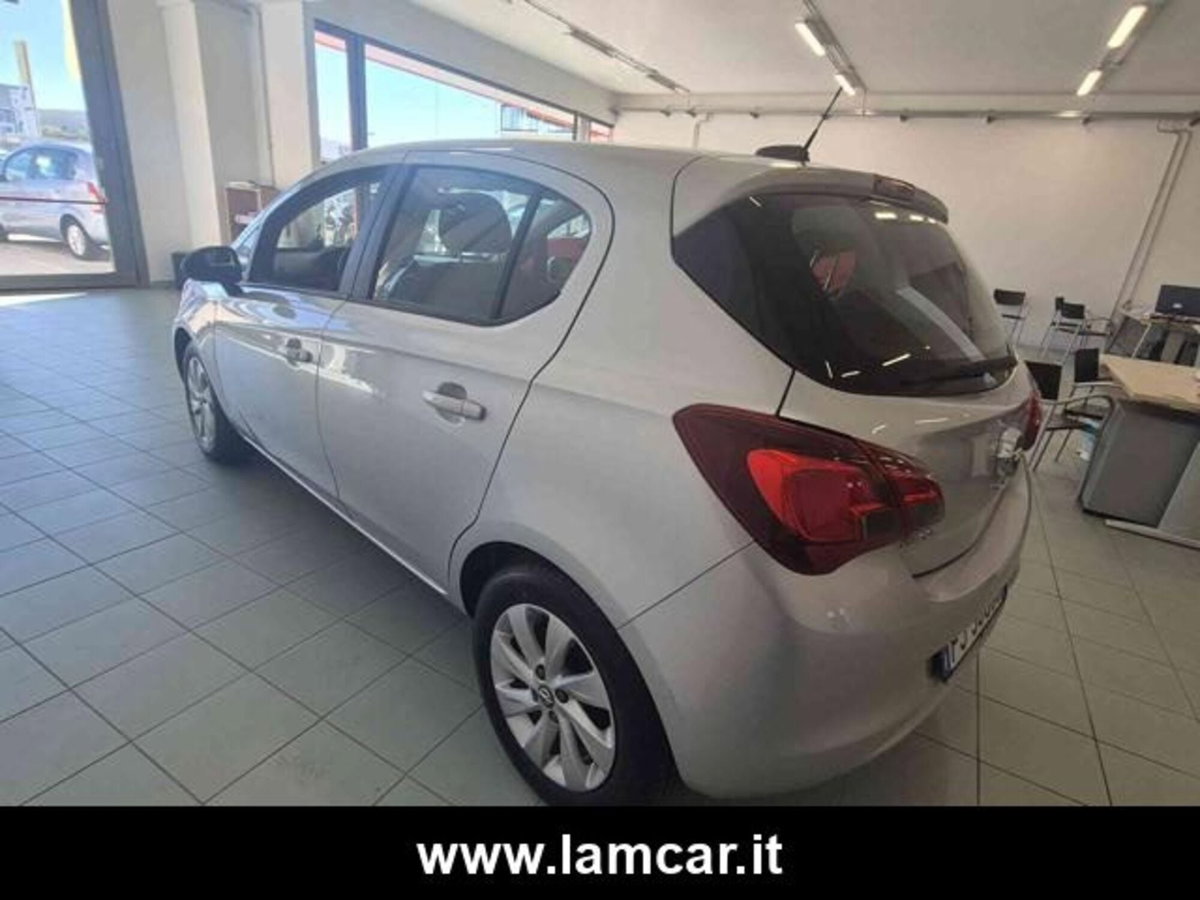 Opel Corsa 1.4 90CV 5 porte Advance (7)