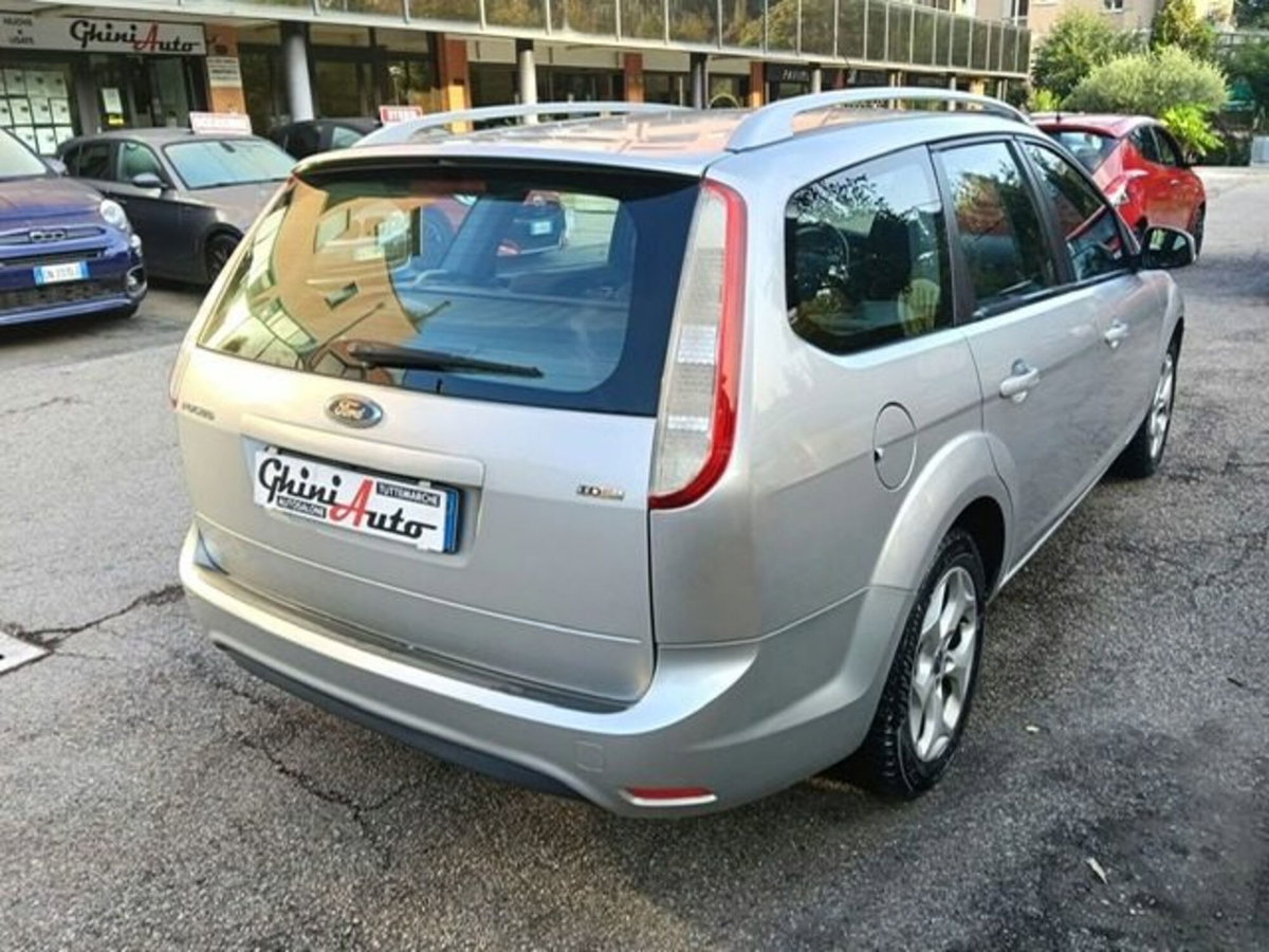 Ford Focus Station Wagon 1.6 TDCi (110CV) SW Tit. DPF (5)
