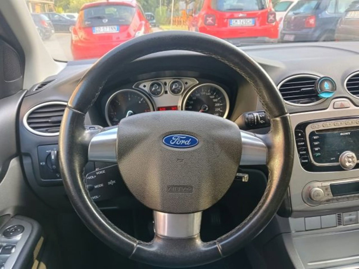 Ford Focus Station Wagon 1.6 TDCi (110CV) SW Tit. DPF (9)