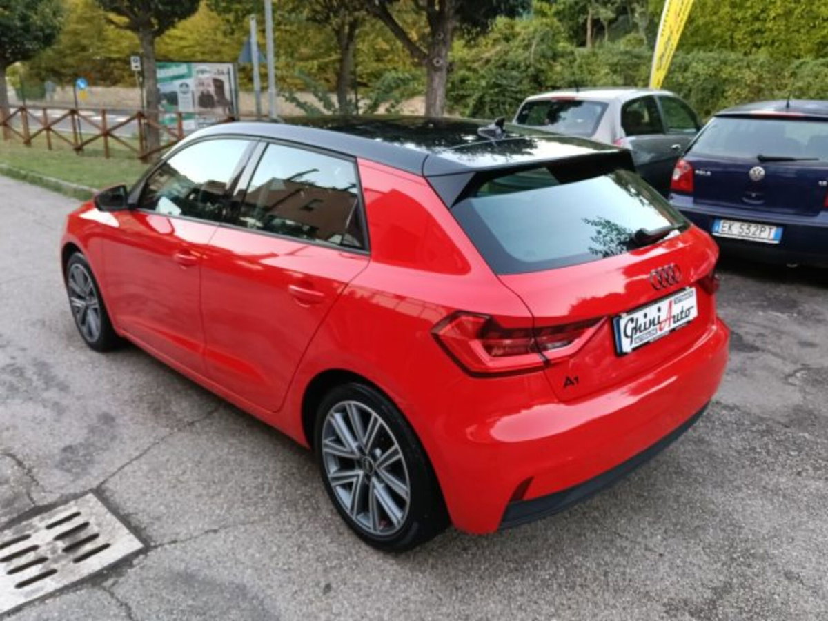 Audi A1 Sportback 35 TFSI S tronic S line edition (6)