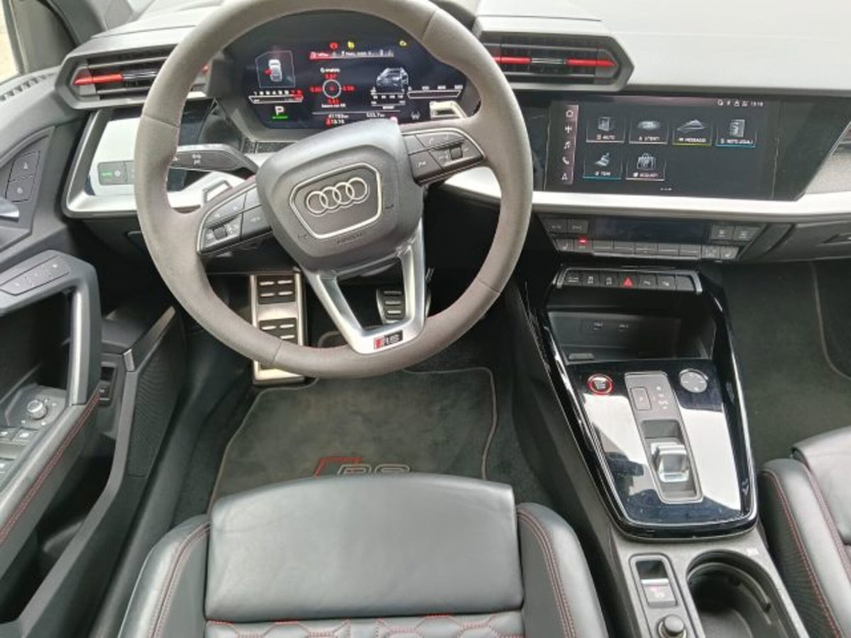 Audi RS 3 Sportback 3 TFSI quattro S tronic (11)