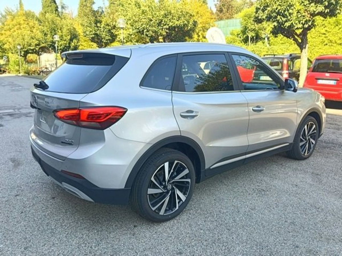 Mg ZS ZS 1.5 Luxury (5)