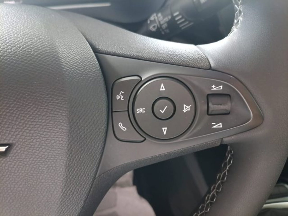 Opel Corsa 1.5 D 100 CV Elegance (11)