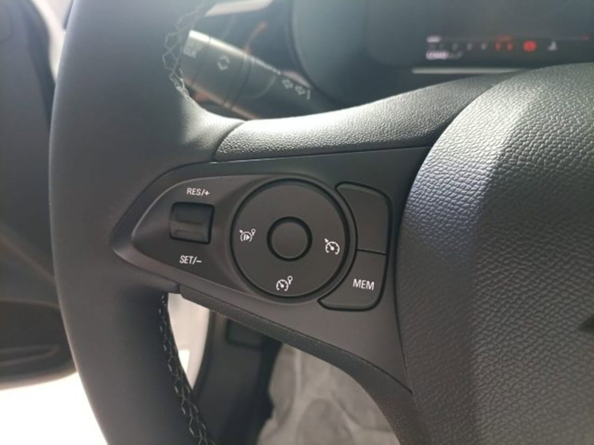 Opel Corsa 1.5 D 100 CV Elegance (12)