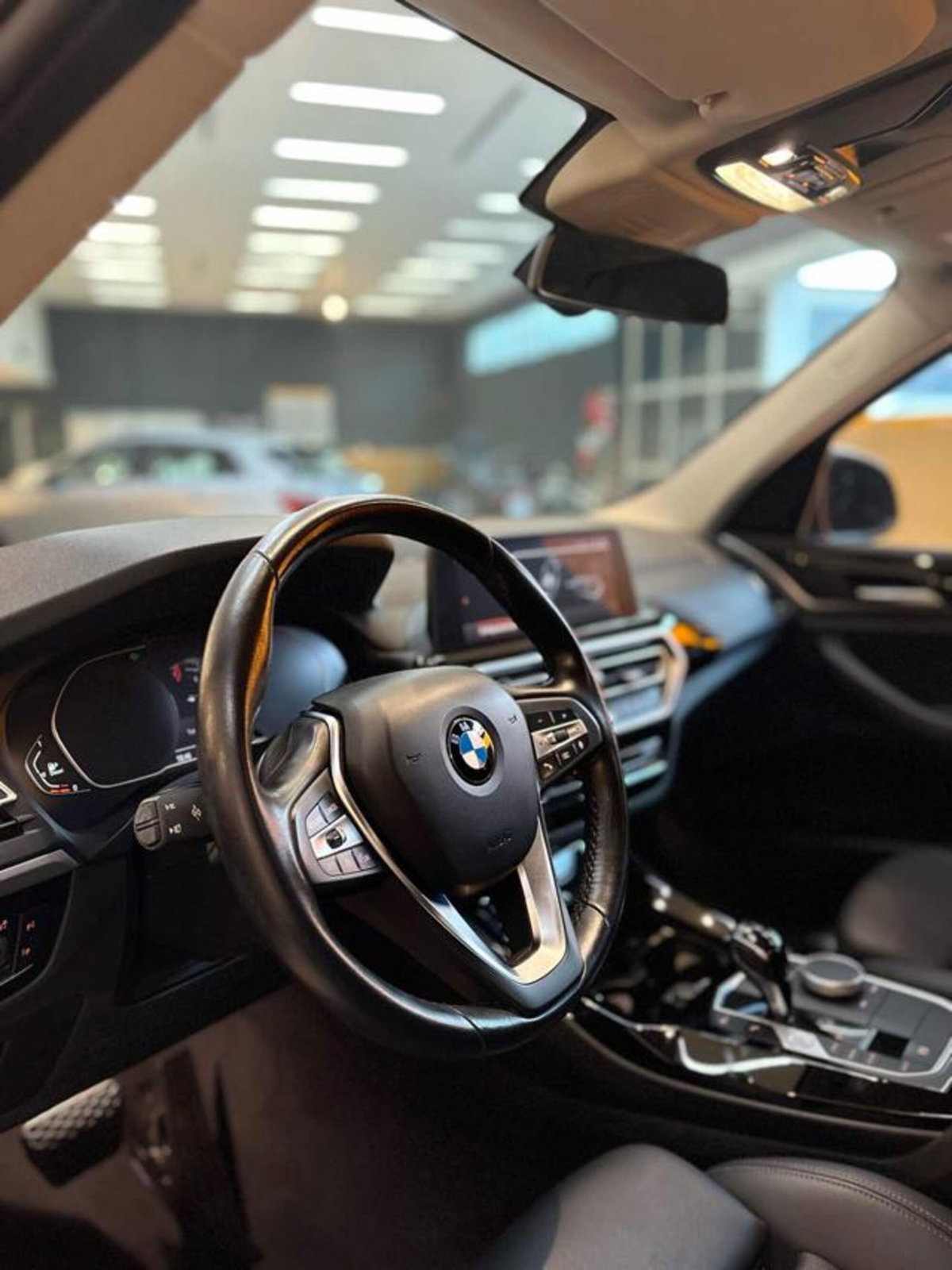 BMW X3 sDrive18d 48V Msport (3)