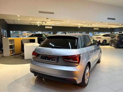 Audi A1 Sportback 1.6 TDI 116 CV Metal plus (3)