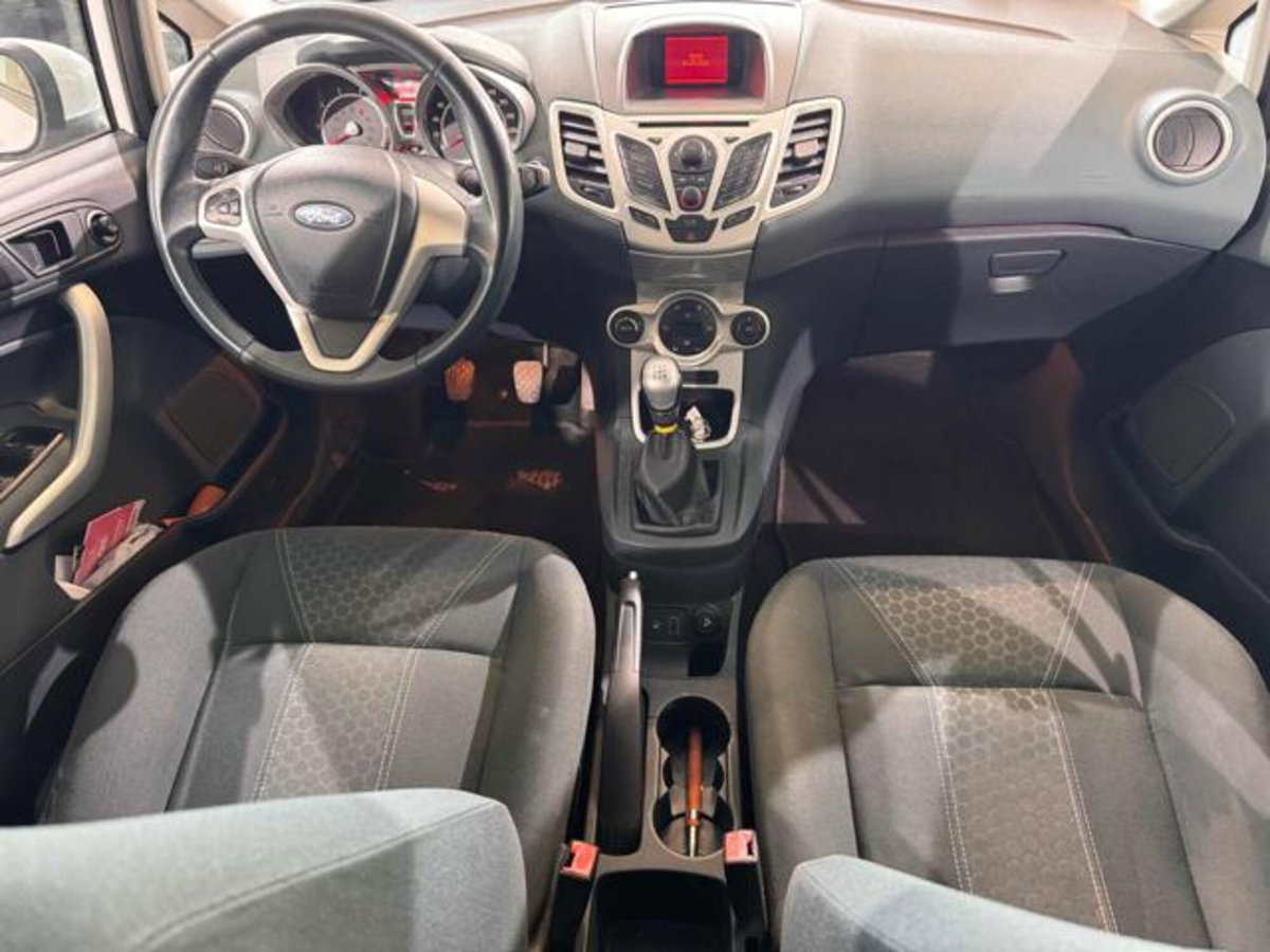 Ford Fiesta 1.2 60CV 5p. Tit. (11)