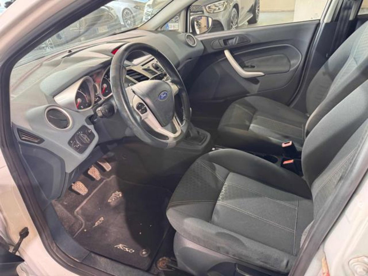 Ford Fiesta 1.2 60CV 5p. Tit. (13)