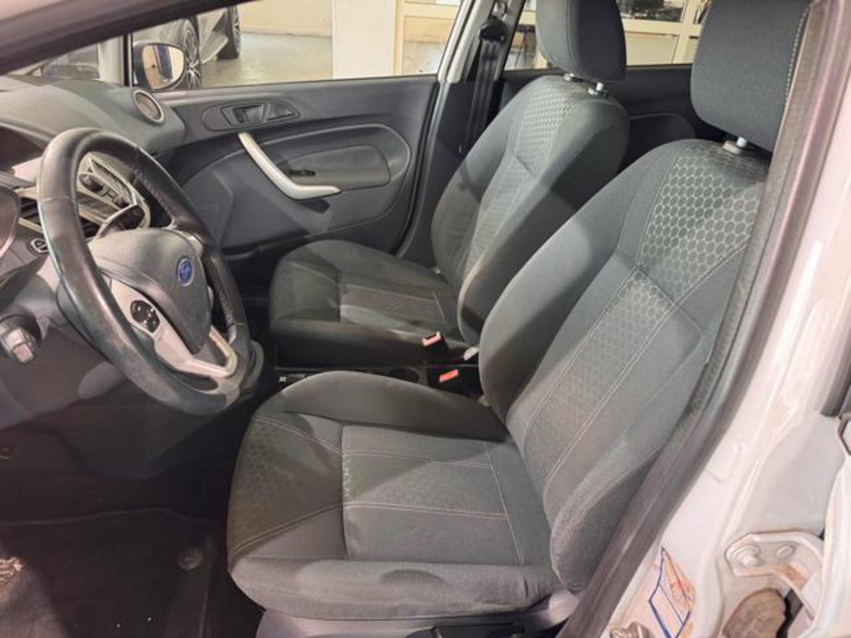 Ford Fiesta 1.2 60CV 5p. Tit. (15)