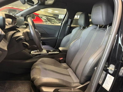 Peugeot 2008 PureTech 130 S&S EAT8 GT Line (15)