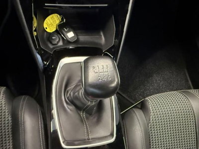 Peugeot 2008 PureTech 130 S&S EAT8 GT Line (17)