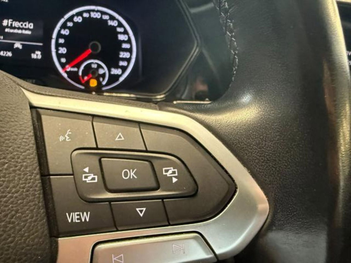 Peugeot 2008 PureTech 130 S&S EAT8 GT Line (3)