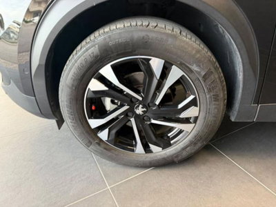 Peugeot 2008 PureTech 130 S&S EAT8 GT Line (9)