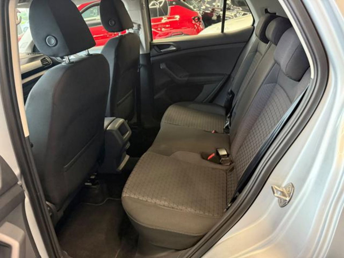 Volkswagen T-Cross 1.6 TDI SCR Urban BMT (11)