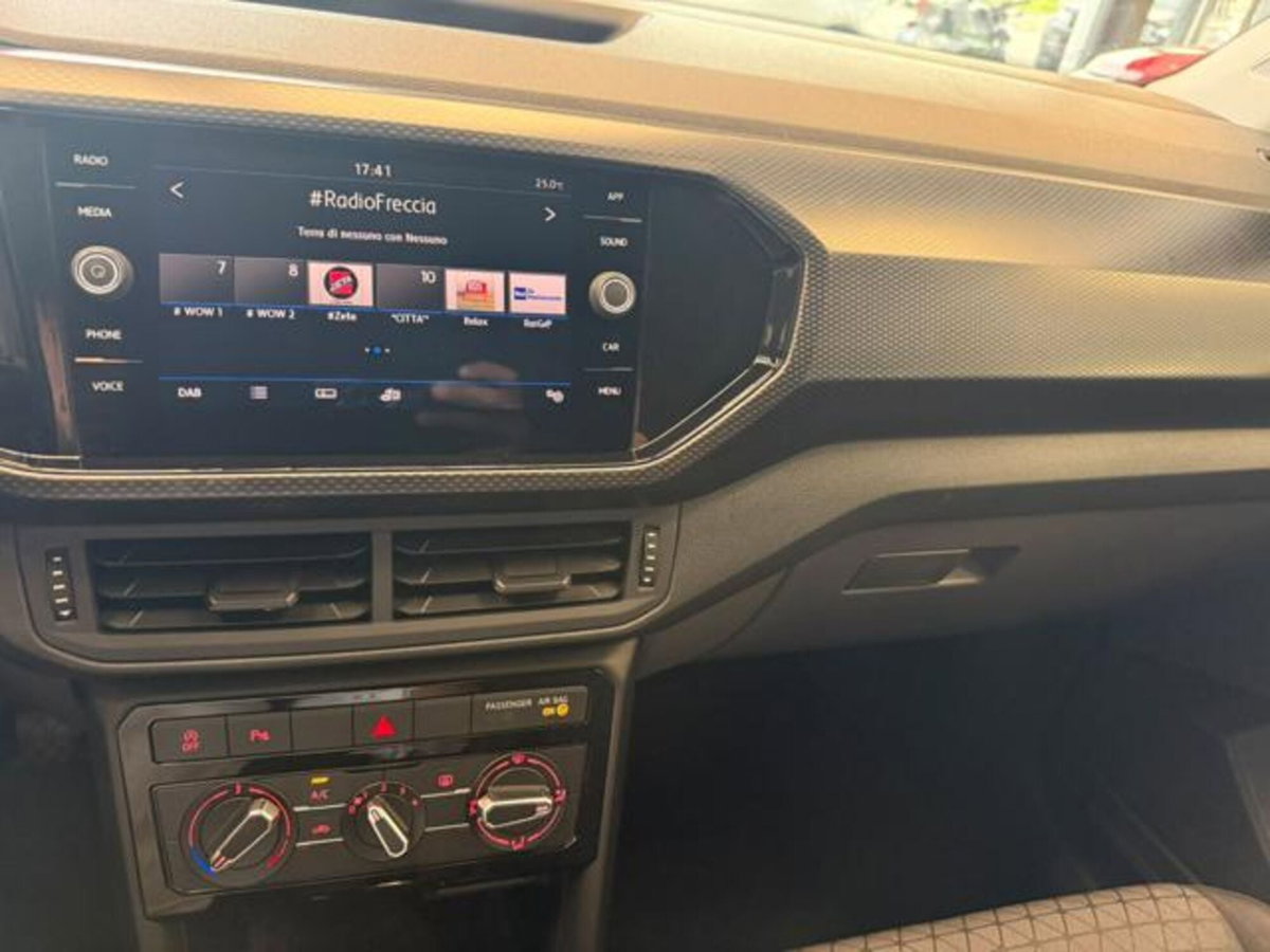 Volkswagen T-Cross 1.6 TDI SCR Urban BMT (15)