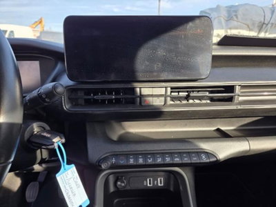 Jeep Avenger 1.2 turbo Longitude fwd 100cv (16)