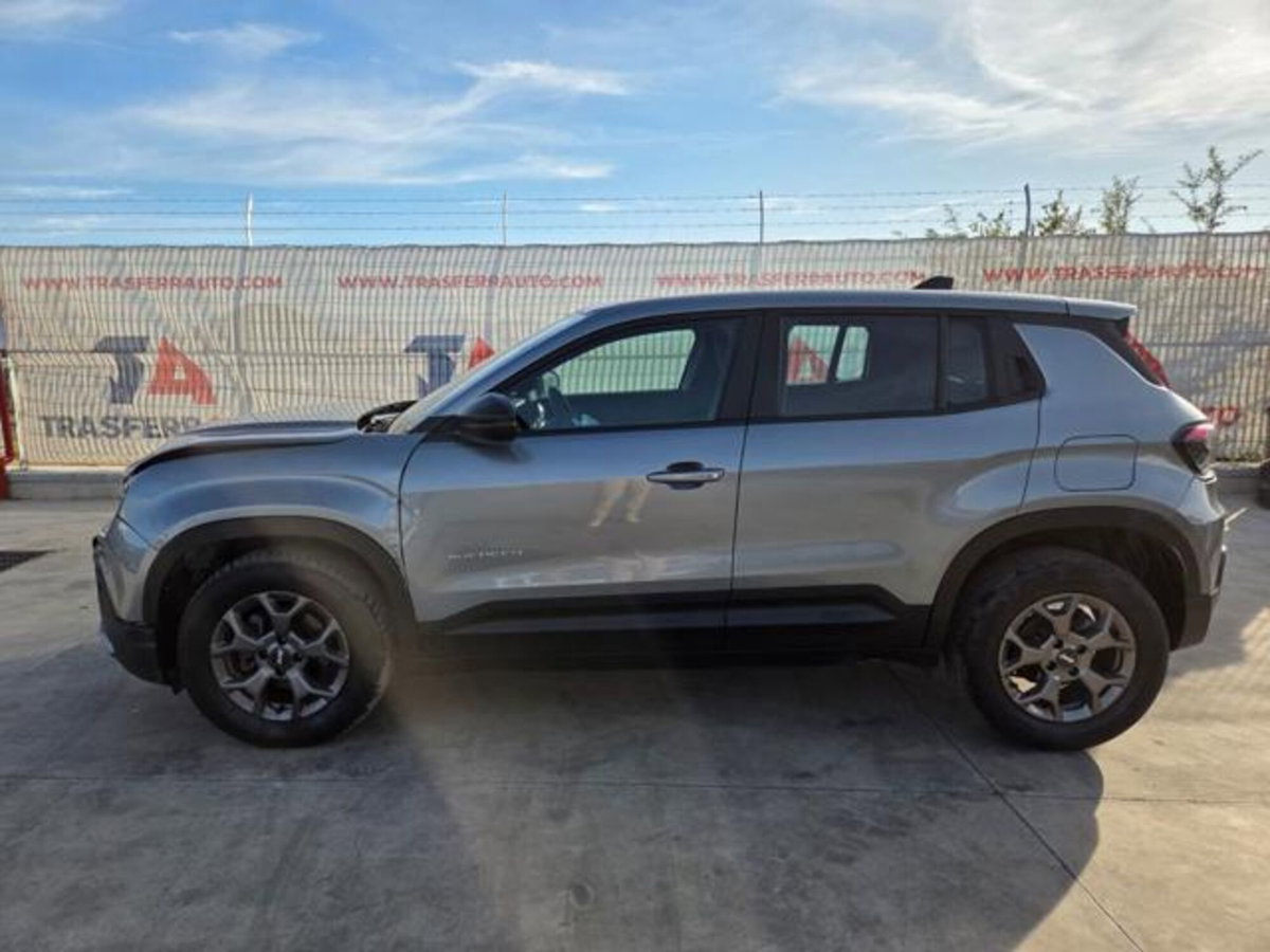 Jeep Avenger 1.2 turbo Longitude fwd 100cv (2)