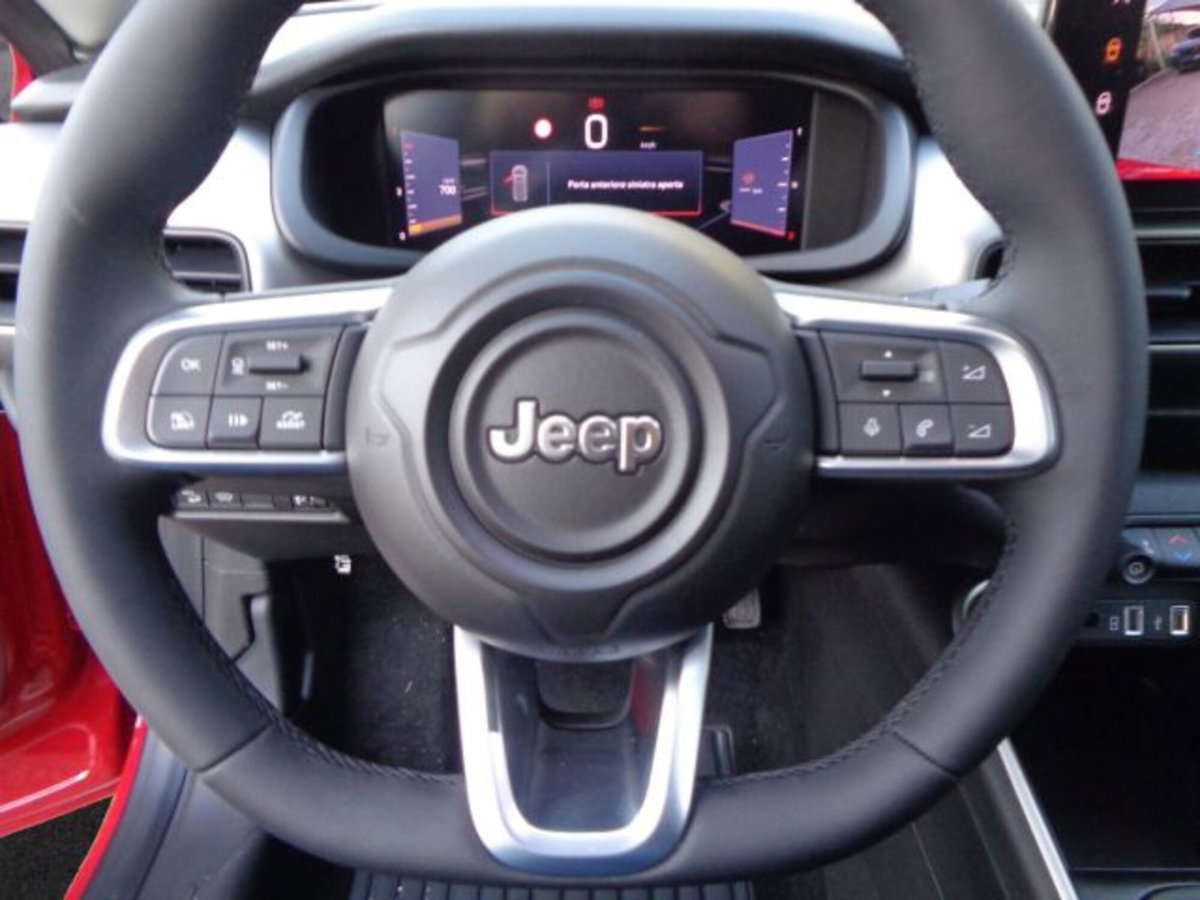 Jeep Avenger 1.2 turbo Summit fwd 100cv (14)