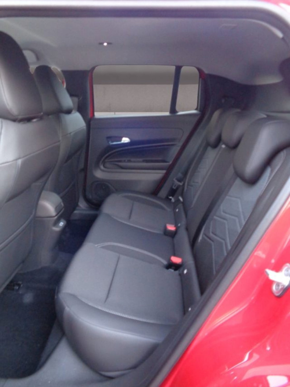 Jeep Avenger 1.2 turbo Summit fwd 100cv (7)
