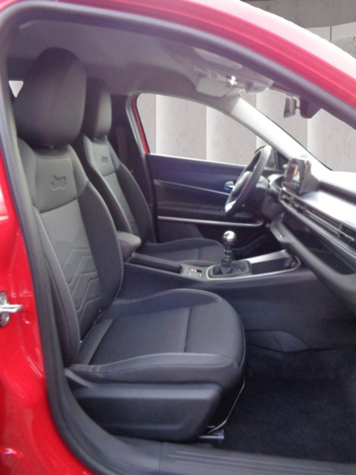 Jeep Avenger 1.2 turbo Summit fwd 100cv (9)