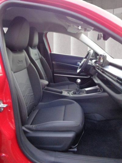 Jeep Avenger 1.2 turbo Summit fwd 100cv (9)