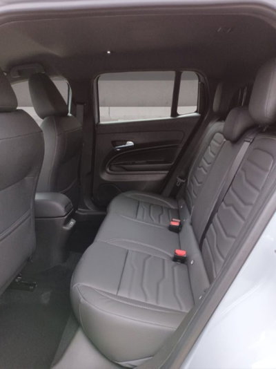 Jeep Avenger 1.2 turbo Summit fwd 100cv (10)
