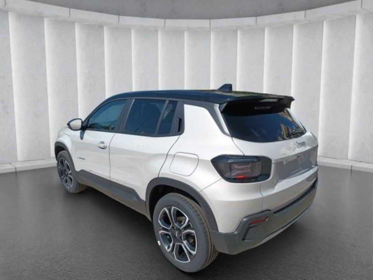Jeep Avenger 1.2 turbo Summit fwd 100cv (4)