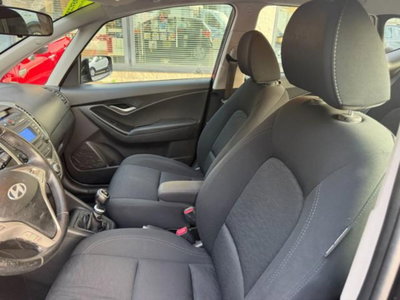 Hyundai ix20 1.4 90 CV Comfort (6)