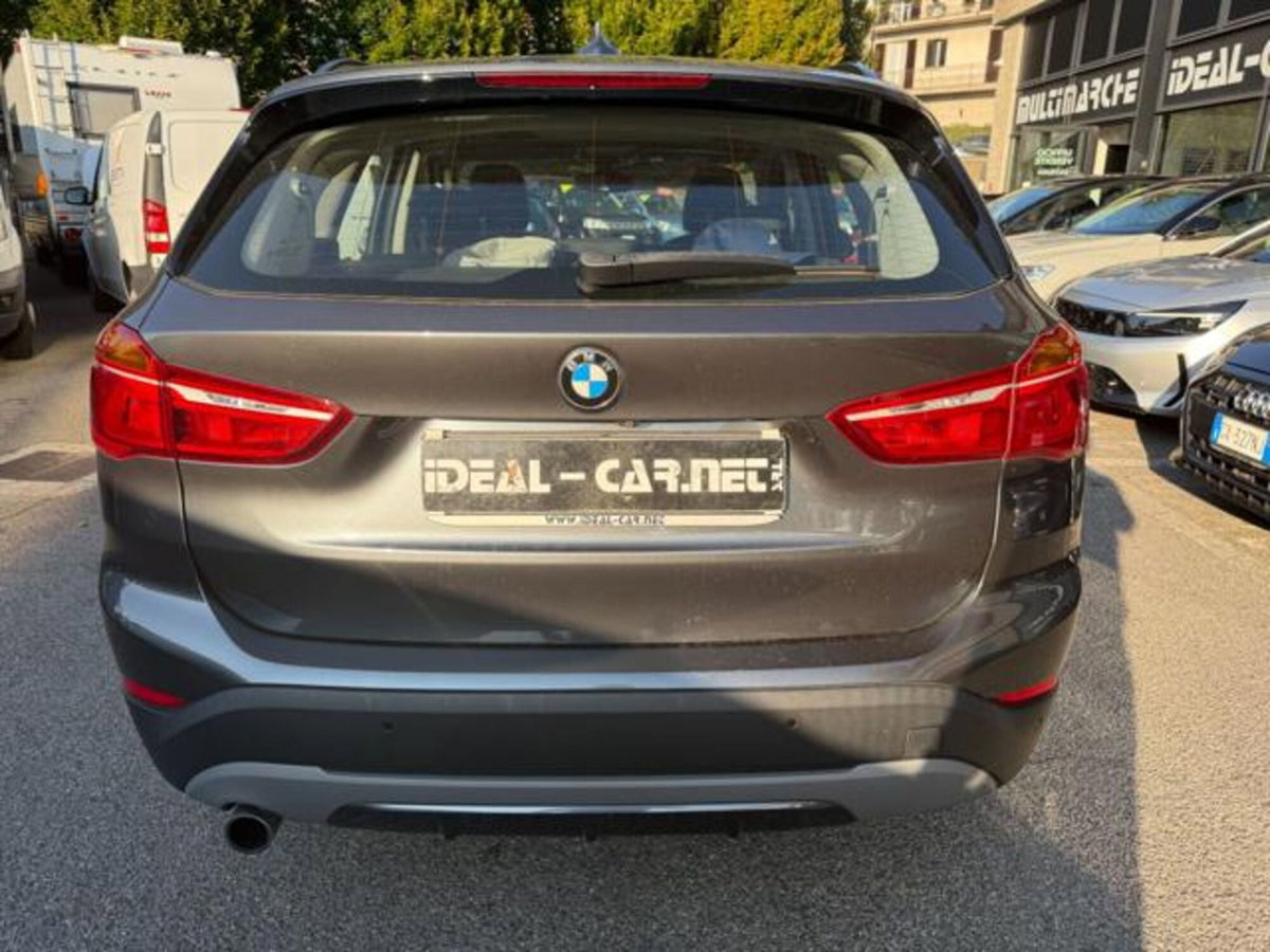 BMW X1 xDrive18d Business Advantage (5)