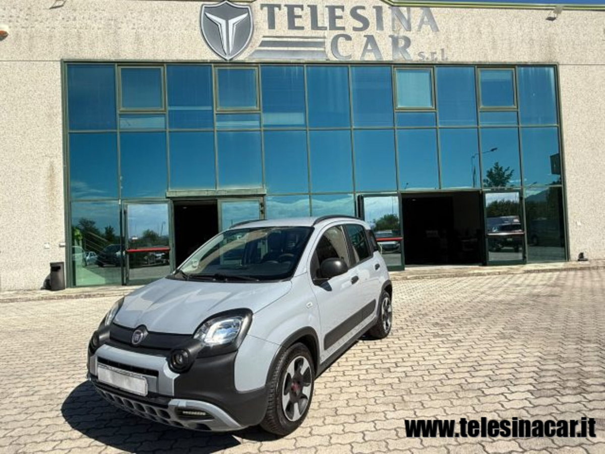 Fiat Panda Cross 1.0 firefly hybrid Cross s&s 70cv 5p.ti