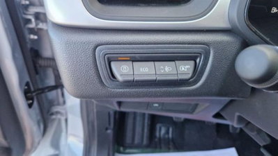 Renault Captur 1.2 eco-g Evolution 120cv (16)