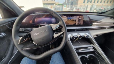 Omoda Omoda 9 SHS-P 1.5 tgdi phev Premium i-awd dht (10)