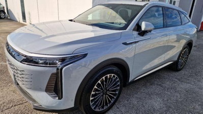 Omoda Omoda 9 SHS-P 1.5 tgdi phev Premium i-awd dht (2)