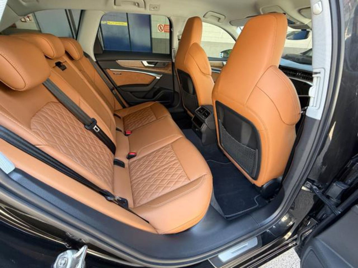 Audi S6 Avant 3.0 tdi mhev Sport Attitude quattro 344cv tiptronic (12)
