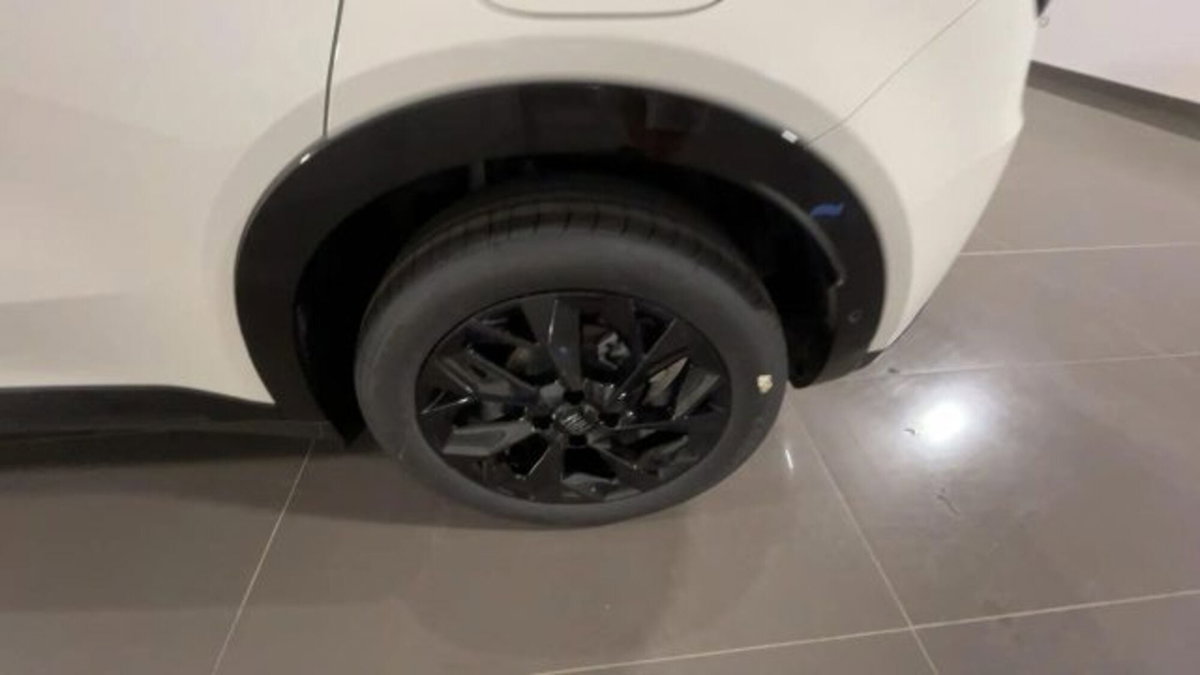 Fiat 600 1.2 hybrid Sport 145cv auto (10)